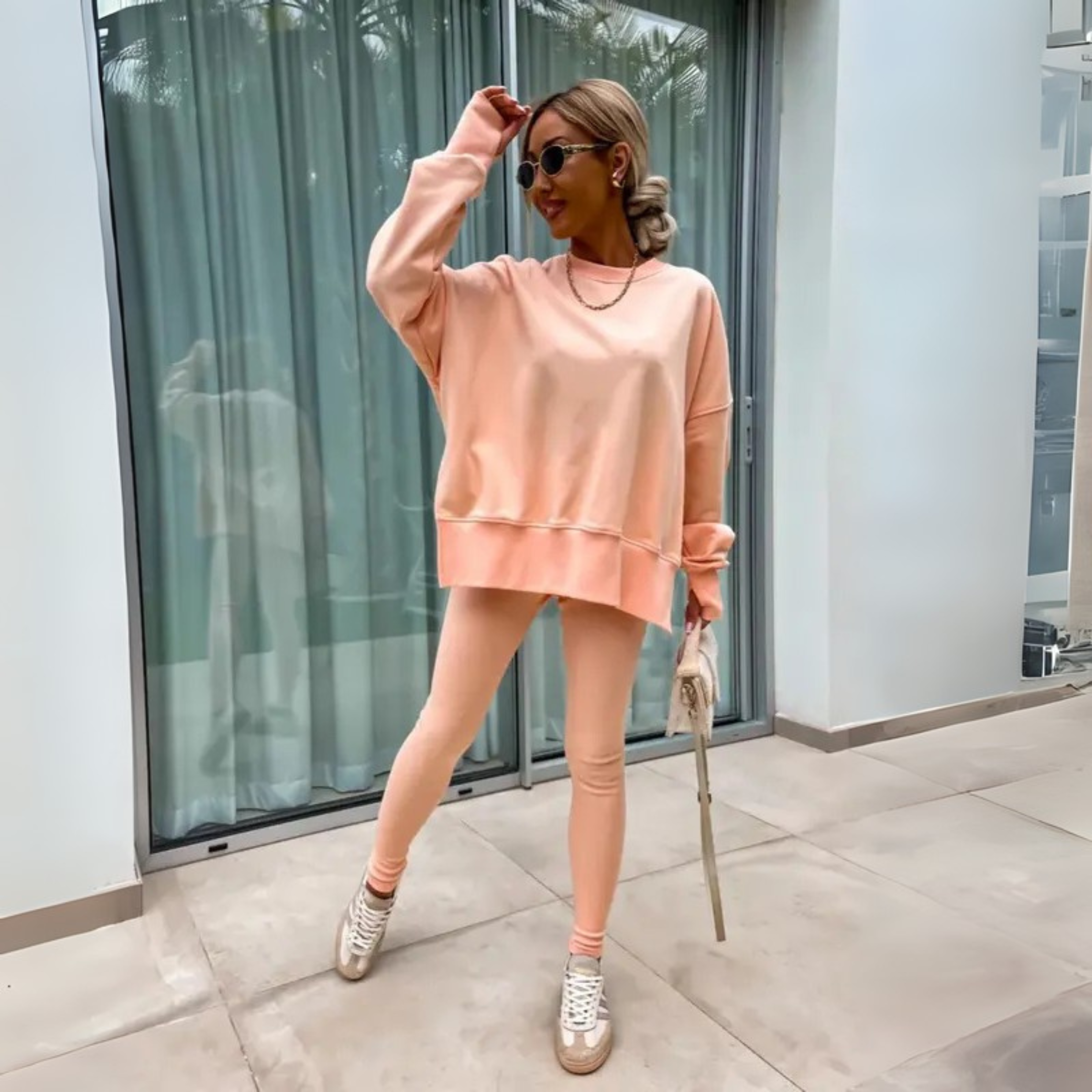 Amanda - Set di Felpa a Manica Lunga e Pantaloni Casual