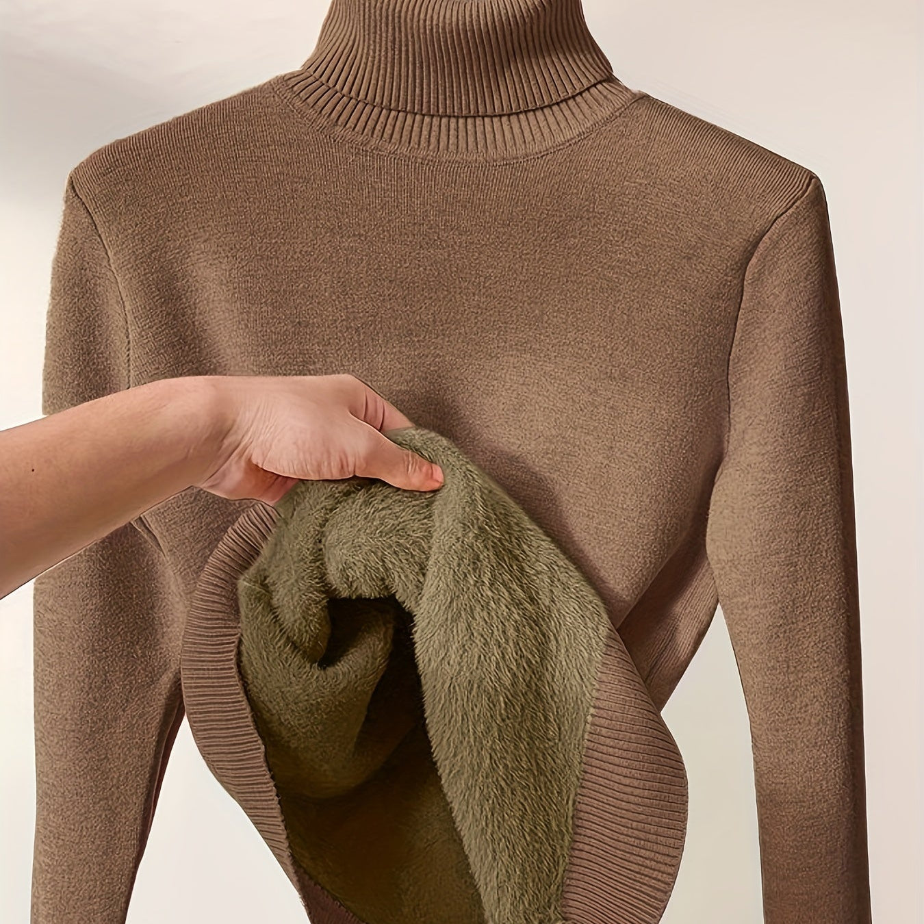 Zoe - Maglione con Collo Alto Morbido