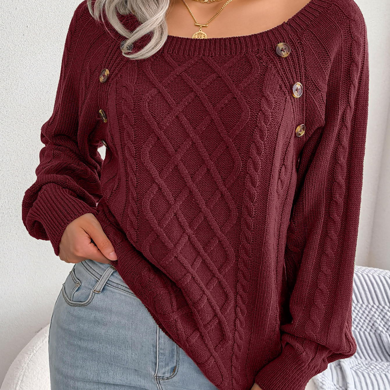 Emilia - Maglione Classico e Confortevole