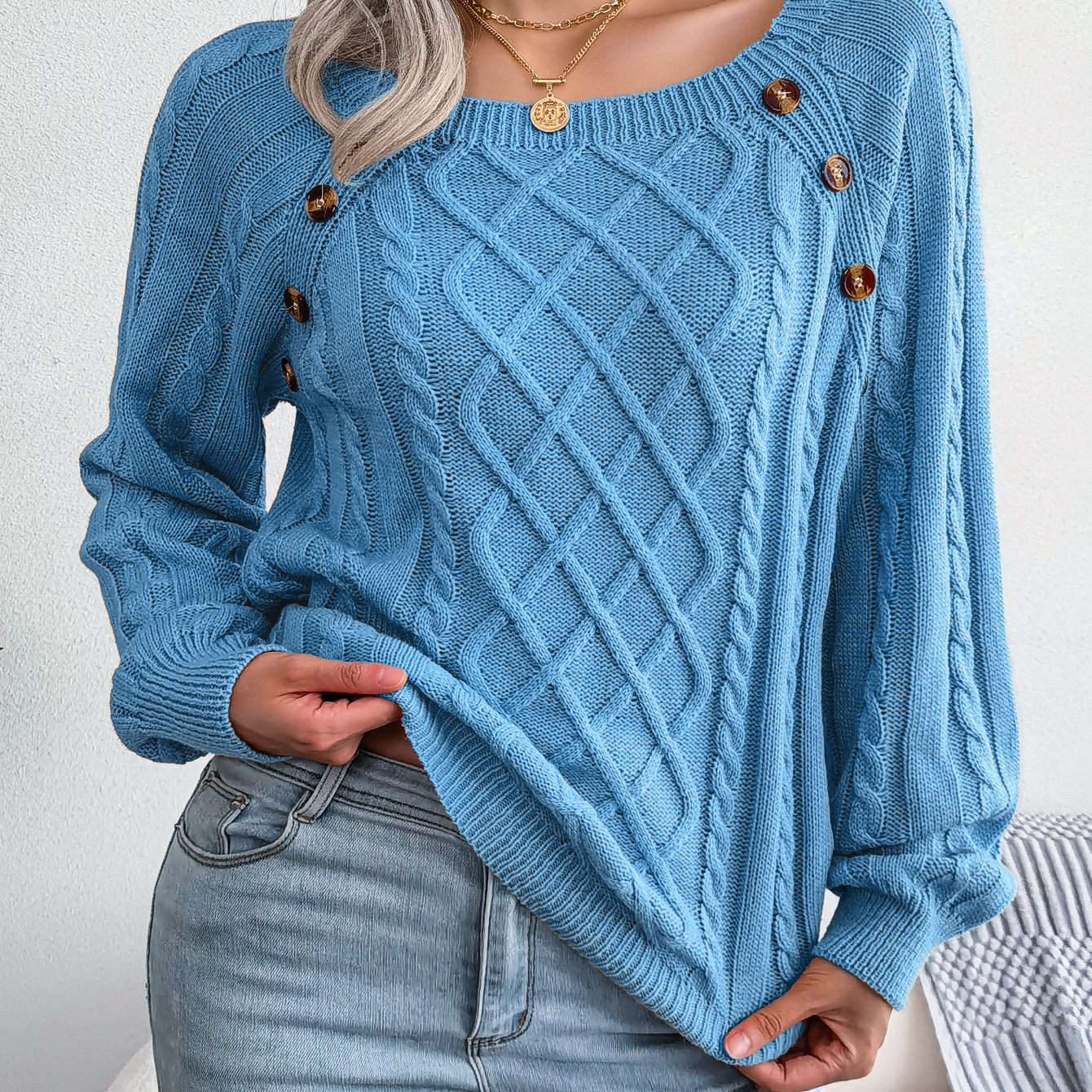 Emilia - Maglione Classico e Confortevole
