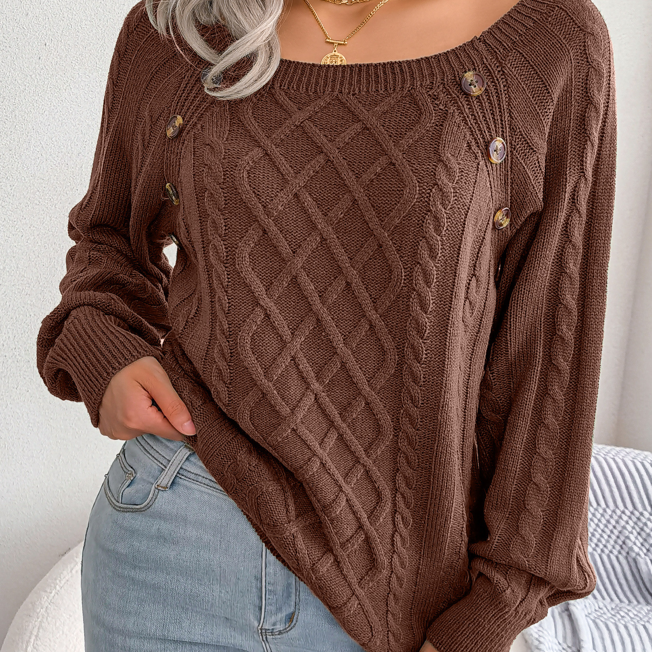 Emilia - Maglione Classico e Confortevole