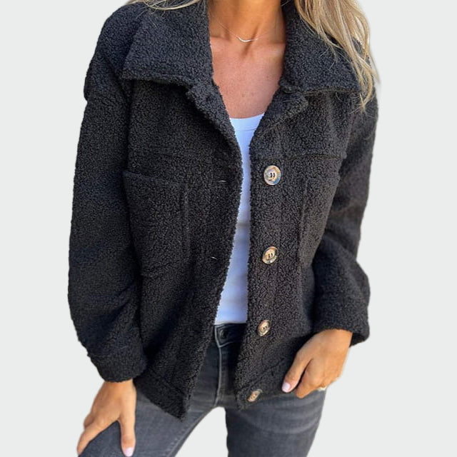 Casuale e caldo cappotto per l'autunno